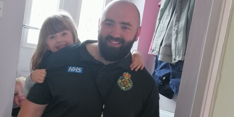 Picture of dad and paramedic Ben Lightburn with his daughter