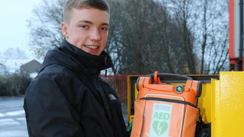 Matthew Hoyle with a Defib